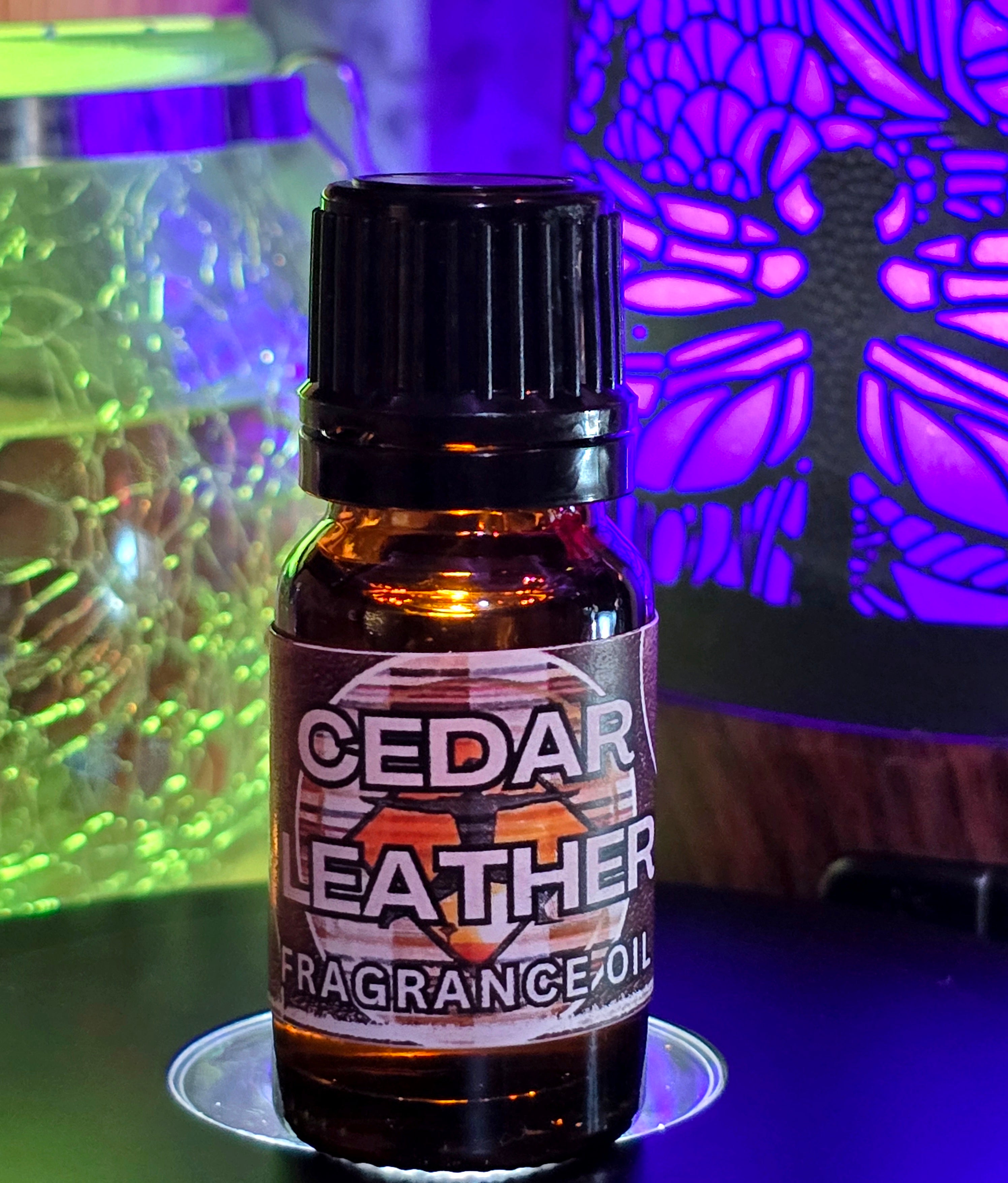 cedar-leather-fragrance-oil-10ml-bottle