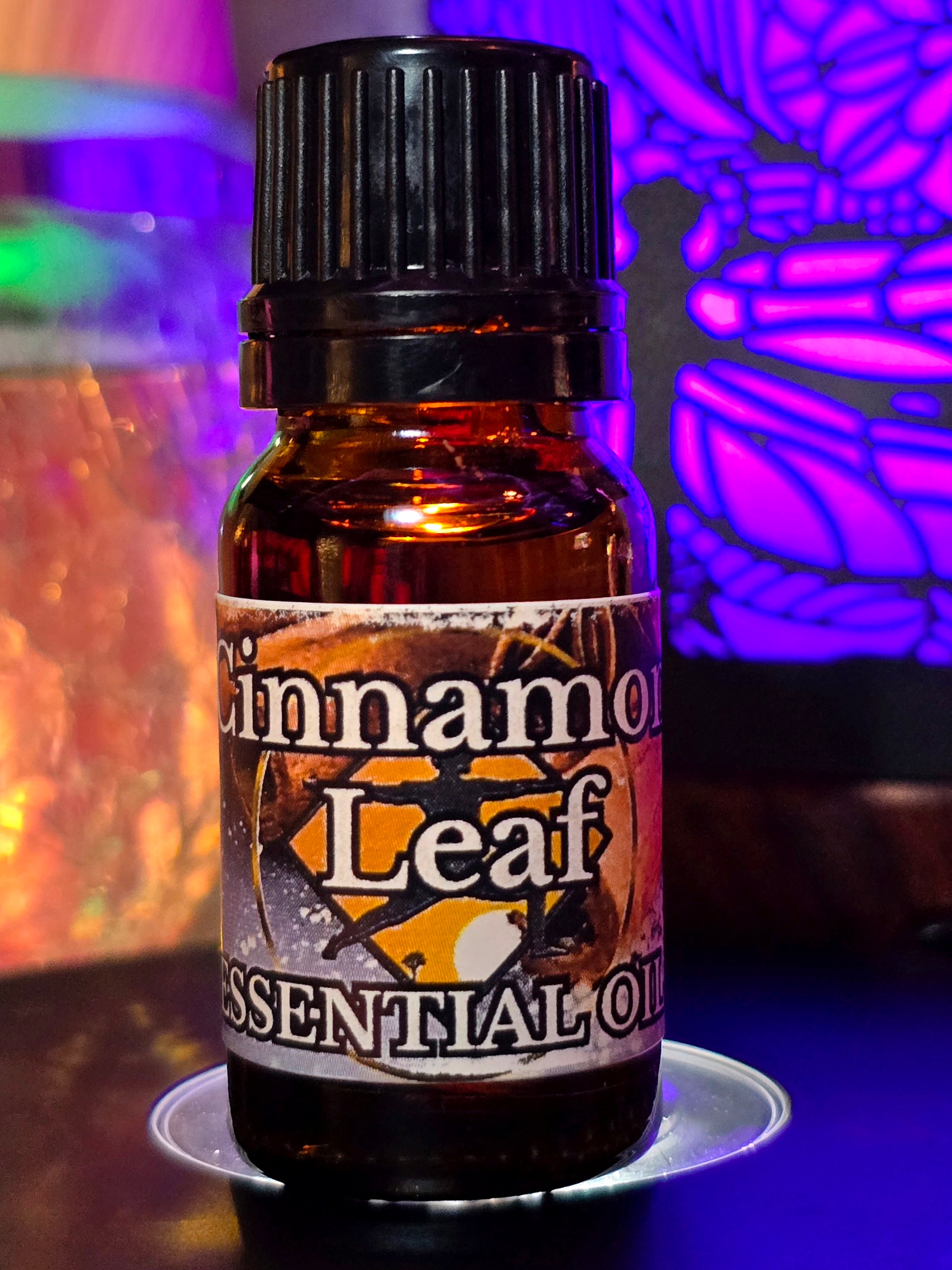 cinnamon-leaf-essential-oil-10ml-bottle